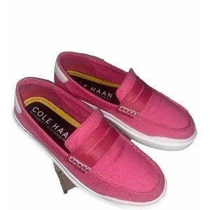 COLE HAAN Pink Loafers size 7B GB